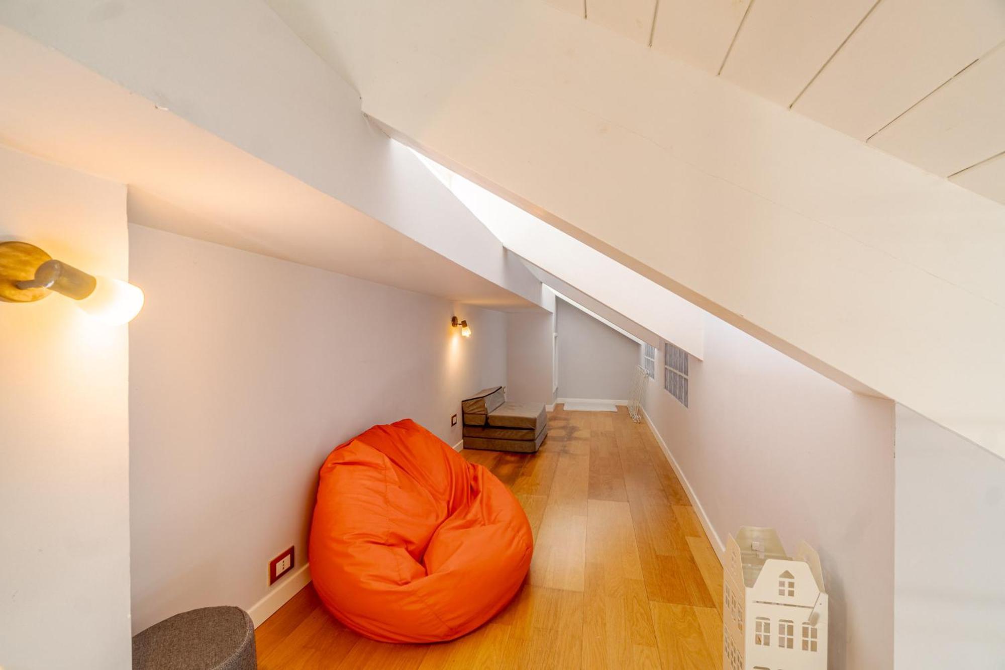 Apartment Politecnico & Crocetta Elegant Flat Turin