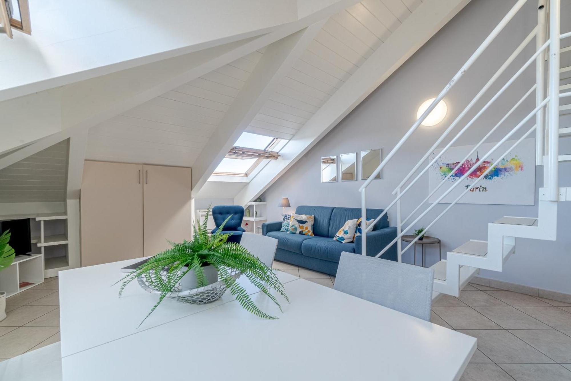 Apartment Politecnico & Crocetta Elegant Flat Turin